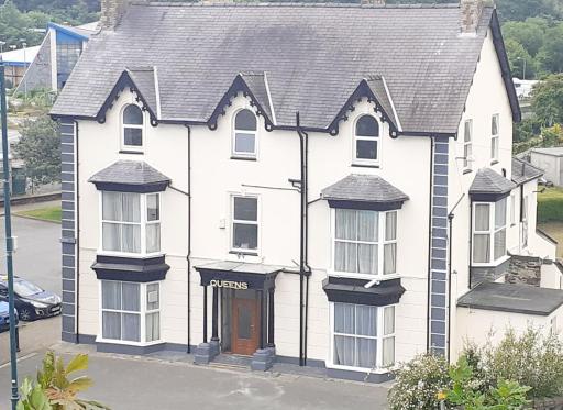 Queens Rooms - Housity