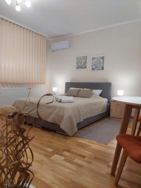 Apartman MILURO - Housity