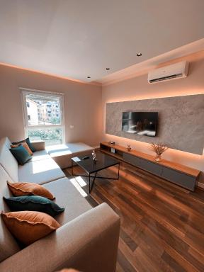 ERG APARTMENTS - Housity
