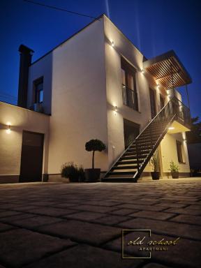 Old School Apartments - Housity