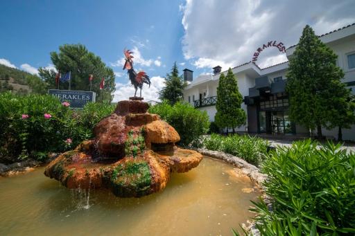 Herakles Thermal Hotel - Housity