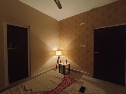 Tosh Villa - Modern 2Bhk Duplex with Rooftop Penthouse - Housity