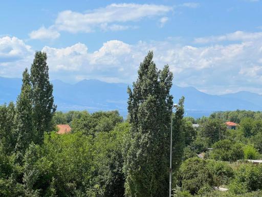 Leveski Apartment - Housity