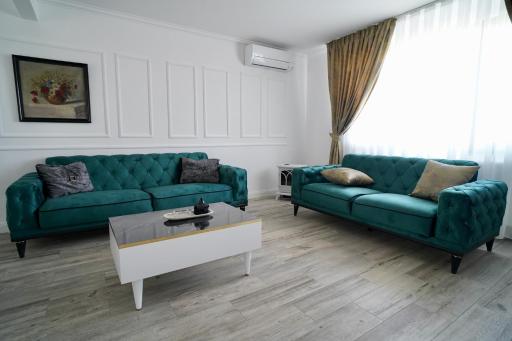 Casa Canadiana - Housity