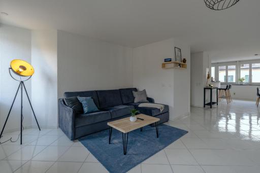 Apartment in the city center with free parking - Housity