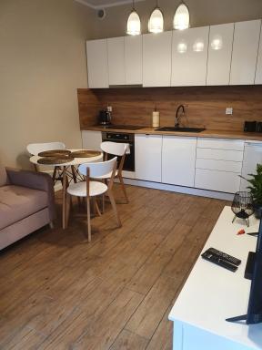 Zamiejska Modern Apartments NOWY APARTAMENTOWIEC WINDA - Housity