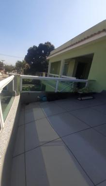 Suíte para solteiros em ambiente filiar - Housity