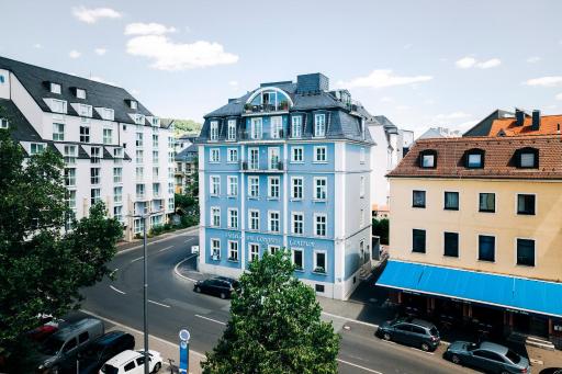 DAS v EVERT Hotel - am Congress Centrum Würzburg - Hizvo