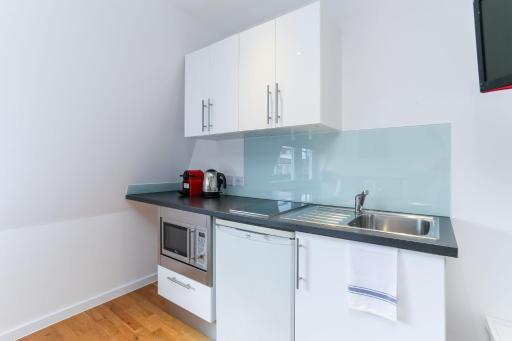 Russell Square Serviced Apartments by Concept Apartments - Housity