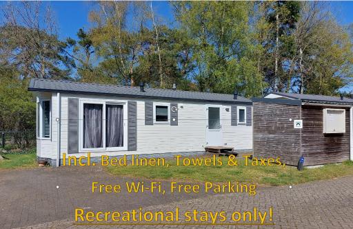 Ruim en gezellig chalet voor 2 personen op de Veluwe Recreatiepark De Oude Driest - All inclusive - Housity