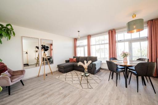 Amsterdam Beach Apartment 44 - Housity