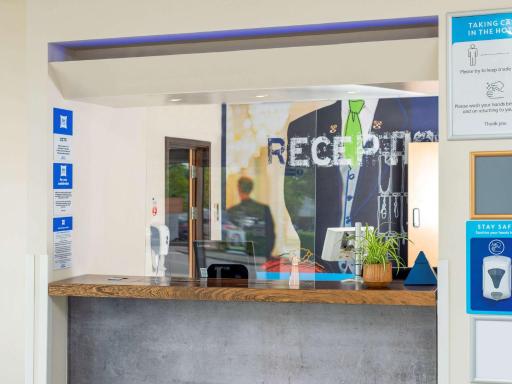Go2 Portishead Marina Hotel - Housity