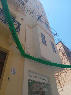 Birgu Tower - Housity