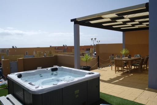 Casa Cecì @ Golf & Jacuzzi - Housity