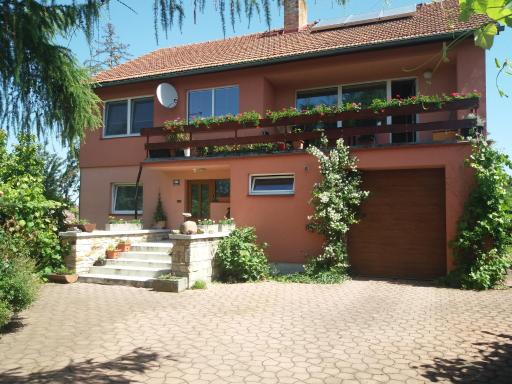 Apartmán Na Skále - Housity
