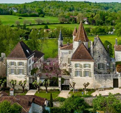 Château des Sénéchaux, Bourdeilles - Housity
