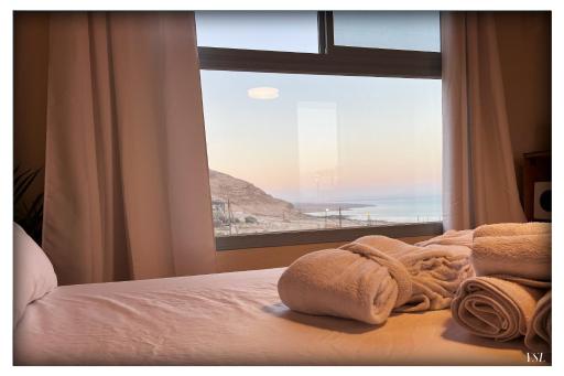 Dead Sea Rooftop - גג ים המלח - Housity
