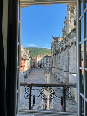 Studio 2 pers ou Appartement 4-7 pers Quartier Cathédrale - Housity