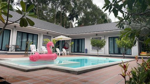 Pool Villa Nita - Housity