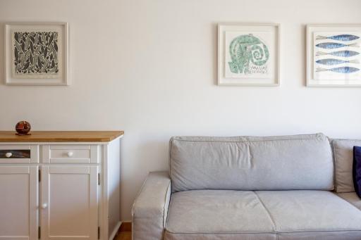 Monte Gordo Beach Flat with Balcony - Housity