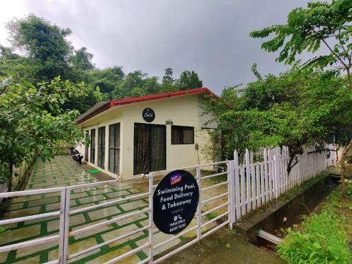 JenJon Karjat Resort - One BHK Premium Chalet with optional SWIMMING POOL - Housity