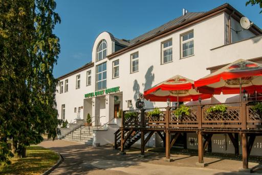 Hotel Biały Domek - Housity