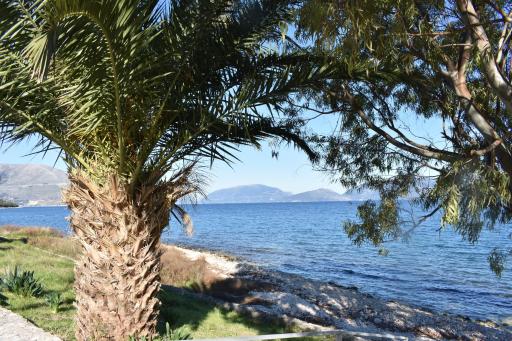 Melissani House - Housity