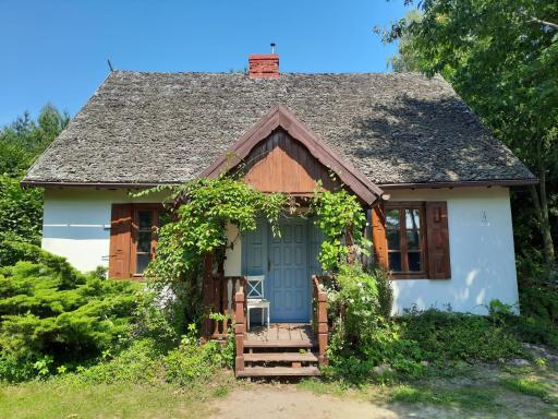 AŻ POD LAS - Housity