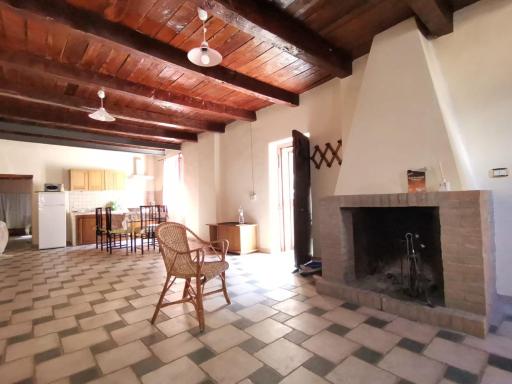 Palazzo giallo - Housity