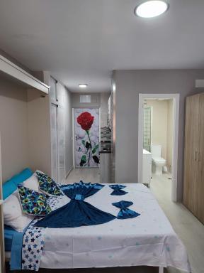 La Rosa Torremolinos - Hizvo