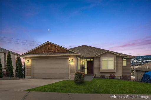 Peaceful and Spacious Lake View - Housity