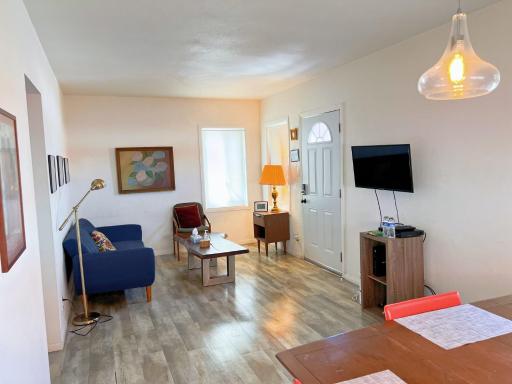 Newly remodeled 1 bed, 1 bath home near LAX, Forum - Housity