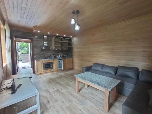 Georgy's Holiday House - Housity