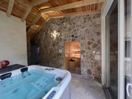 Family SPA Apartments Sunny&Shiny - Housity