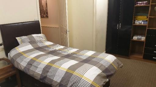 2 bedroom apartment in greater Manchester - Housity
