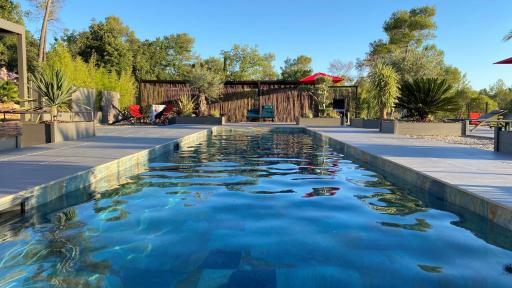 LES ROCHES DE BAUDISSET - Housity