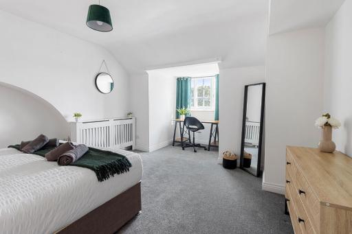Hansdon Place - by Staytor Accommodation - Housity