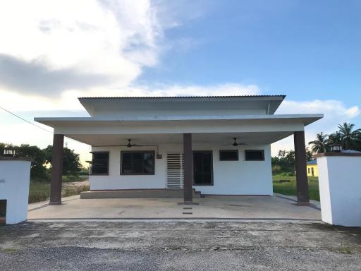 D` Totok HouseStay - Housity