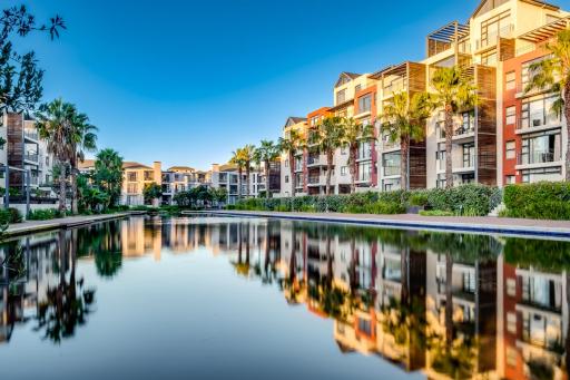 Belina - Quayside Canal View - Housity