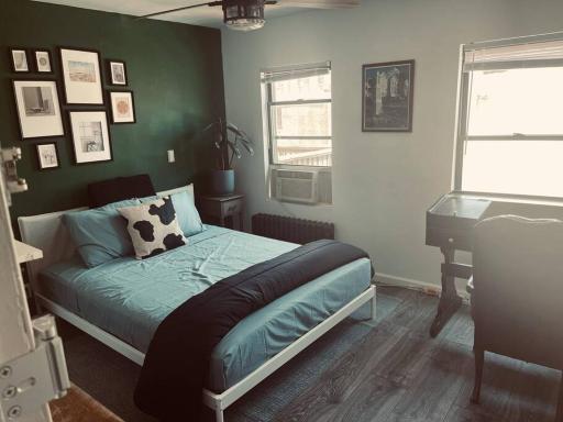 1856 Historical vintage Row House Sleep 8 ppl only 5min to NYC - Housity