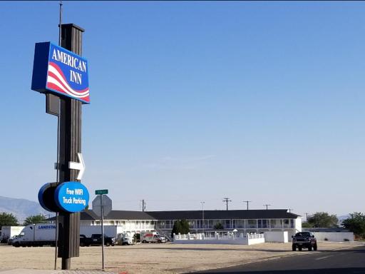 American Inn - Housity