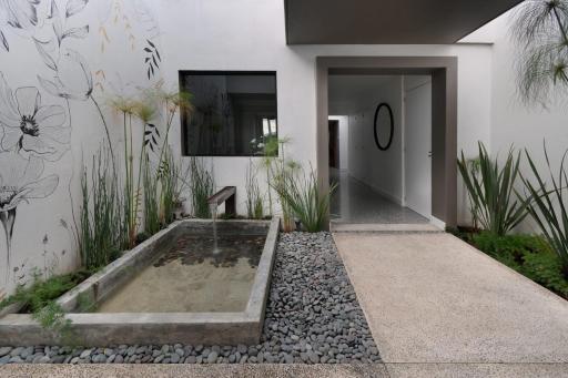 Villa town with 4 private suites up to 9 people - Housity