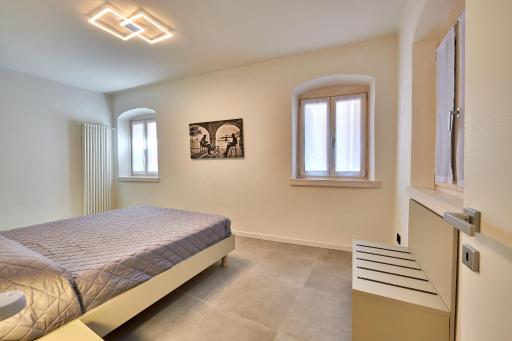 ApartmentsGarda - Residenza Mercanti - Housity