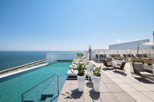 Hotel Marina Badalona - Housity