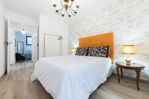 Room Boutique Calma Laura By KubiK - Housity