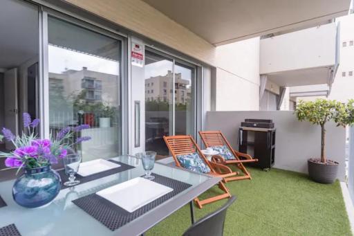 LOVELY NEW APARTMENT 5 Min WALK TRAIN STATION 7 Min TO CALAFELL BEACH - Housity