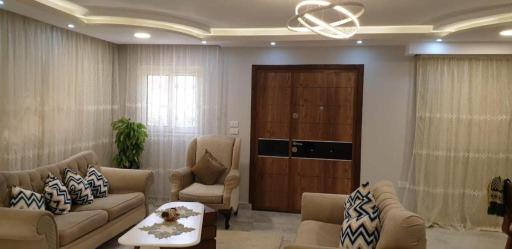 Sheikh Zayed City duplex with garden 4 bedrooms 2 sallon 3 bathroom big kitchen - Housity