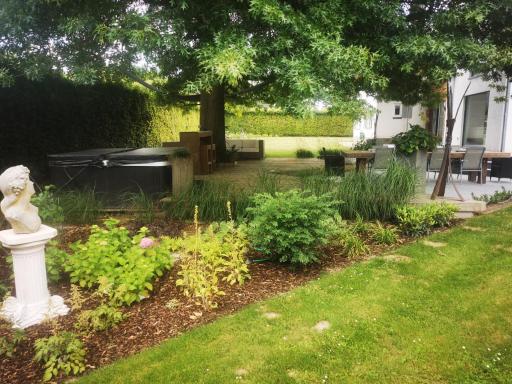 Bed & Bokes aan de Maaskant - Housity