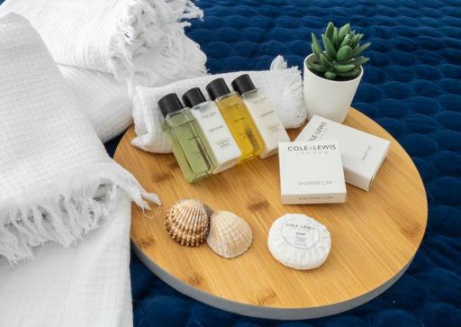 The White House Flat by Select SA - Housity