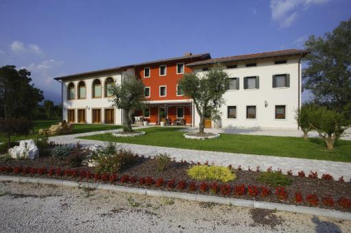 Le Favole Agriturismo - Housity